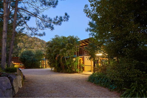 Dayboro Cottages - Australian Directory 2