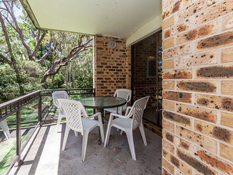 28 'Bay Parklands', 2 Gowrie Ave - Pool, Tennis + Stunning Views - Australian Directory 1