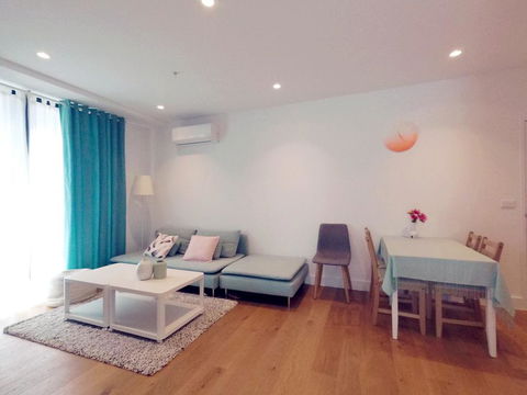 2BR Apartment With Style - Australian Directory 2