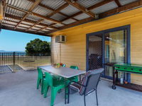 Book Pindimar Accommodation Vacations Australian Directory Australian Directory
