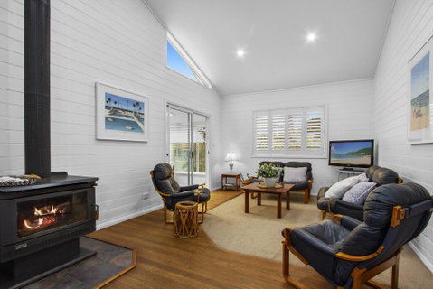 3 Macleay St, Narrawallee - Australian Directory 2