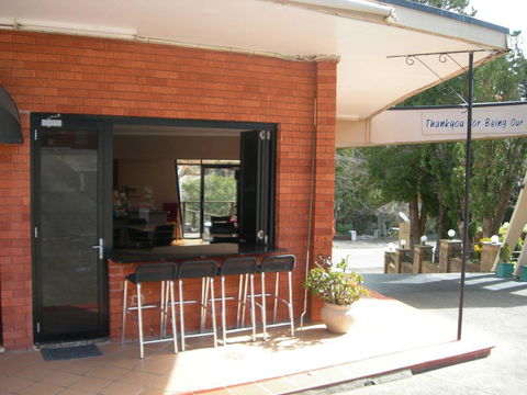 3 Sisters Motel - Australian Directory 1