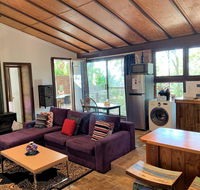 305 Montville - The Artist's Cottage - Australian Directory