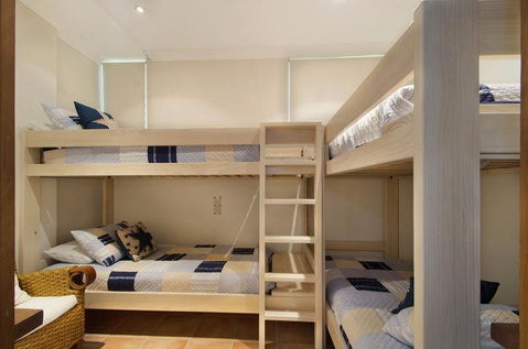 32 The Quarterdeck - Australian Directory 2
