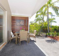 356 ' Oaks Pacific Blue' 265 Sandy Point Rd - Air conditioned direct pool access and suited for disability - Australian Directory