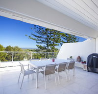 4/33 Noosa Drive - Australian Directory