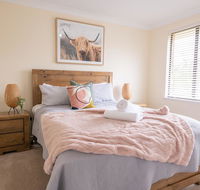 42 Rosemary Lane - Central Orange - Spacious Family Home - Quiet Lane - Australian Directory