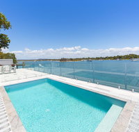 44 Noosa Parade - Australian Directory
