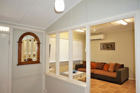 5 Learmonth Street - Close To Town Centre - Australian Directory 1