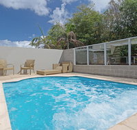 516 'Oaks Pacific Blue' 265 Sandy Point Road- private pool aircon WIFI - Australian Directory