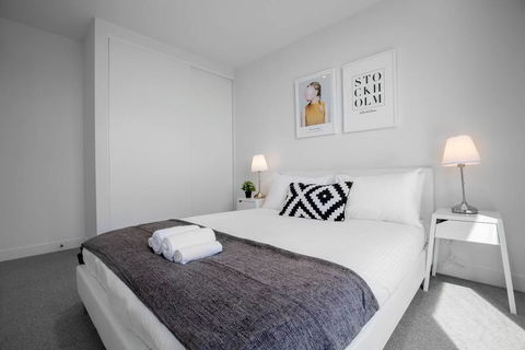 61, Boutique One-bedroom, Boxhill Central, Mall - Australian Directory 3