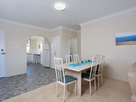 7 The Dunes @ Fingal Bay - Australian Directory 2