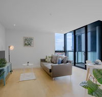 80 EvelynGreen 2BR1Bth Apt Collingwood  Close CBD - Australian Directory