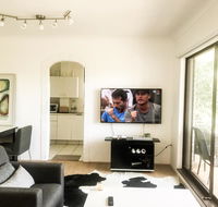 A Jewel Amongst Greenery - Australian Directory