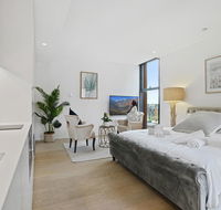 A Luxury home hidden in the Urban oasis - Australian Directory