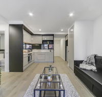 A Modern 2BR Apt 5-min Walk to Melbourne Central - Australian Directory