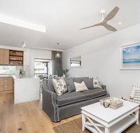 A PERFECT STAY - Luxe  Bloom - Australian Directory