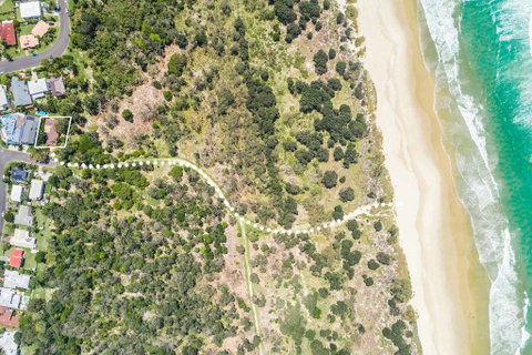 A PERFECT STAY - Sea Salt - Australian Directory 2