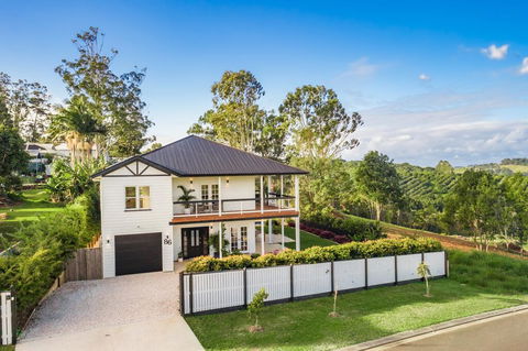 A PERFECT STAY - Serenade - Australian Directory 3