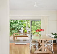 A PERFECT STAY - The White Rabbit