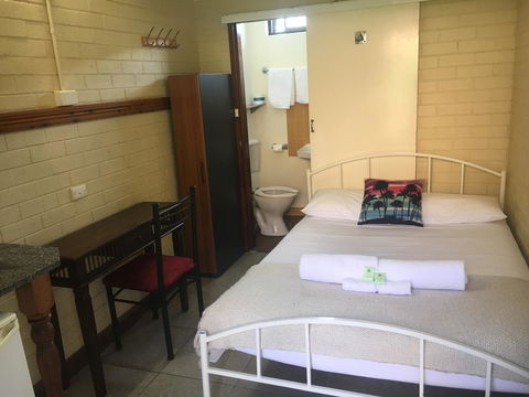 A Railway Lodge - Australian Directory 3