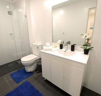 A1 - Private gateway  Chippendale green Free P AirCon - Australian Directory