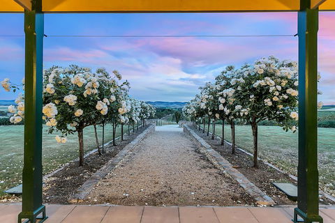 Abbotsford Country House Barossa Valley - Australian Directory 1