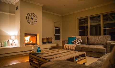 Abingdon House - Australian Directory 3