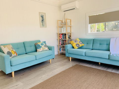 Abode Callala Beach Jervis Bay - 100m To Beach! - Australian Directory 1