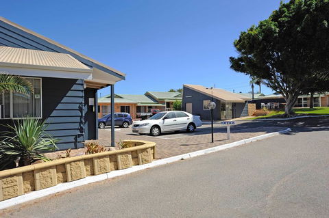 Abrolhos Reef Lodge - Australian Directory 1