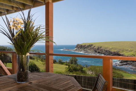 Absolute Oceanfront Cottage - Australian Directory 0