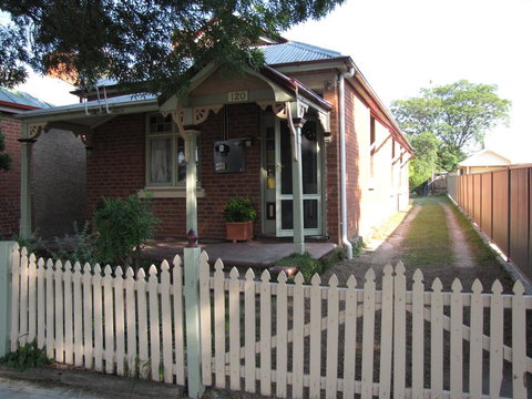 Acacia Cottage On Peel, Bathurst - Australian Directory 2