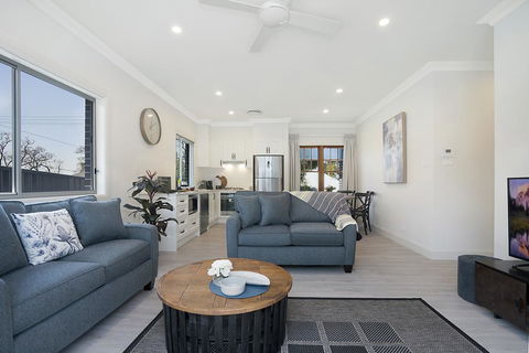 Accommodation Hunter - Adams Street Maitland - Australian Directory 3