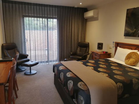 Addison Motor Inn - Australian Directory 2