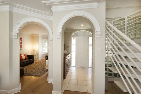 Adelaide Mackinnon - Australian Directory 2