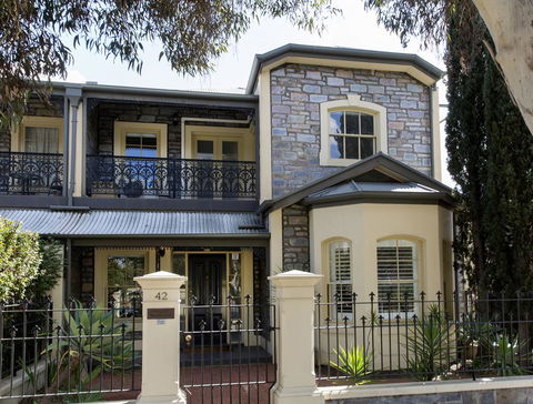 Adelaide Mackinnon - Australian Directory 1