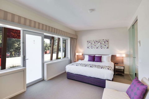 Drouin Motel - Australian Directory 2