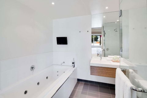 Drouin Motel - Australian Directory 4