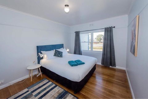 Diamond Hills Campbell Town - Australian Directory 3