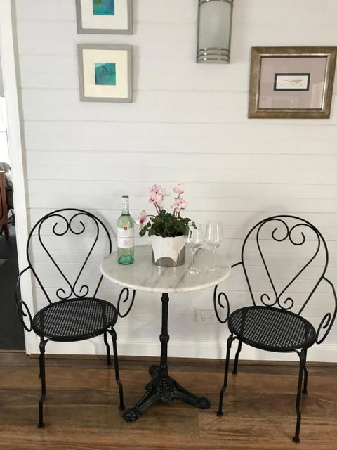 Drayshed Cottage - Australian Directory 1