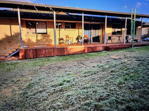 Duncannon - Durack Large Family Home Pets - Australian Directory 0