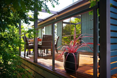 Eastern View Villa - Australian Directory 4