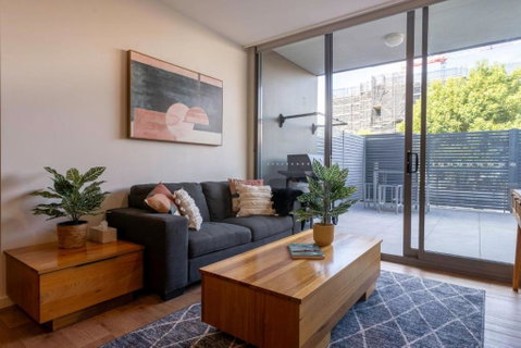 Eastside Apartment - Australian Directory 4