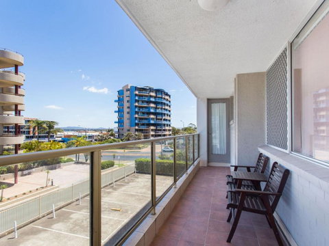 Ebbtide 6 - Australian Directory 4