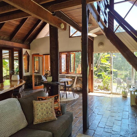 Eden Escape - Australian Directory 0