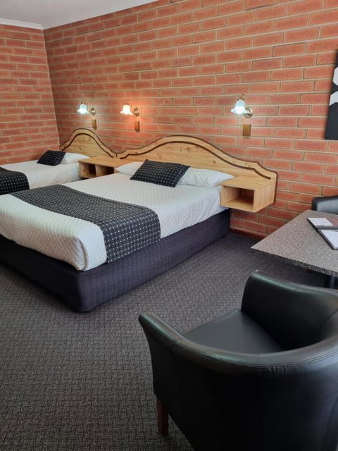 Edithburgh Seaside Motel - Australian Directory 1