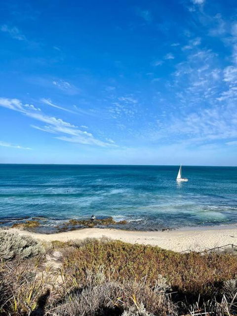 Dolce Vista - North Beach Coastal Haven - Australian Directory 4