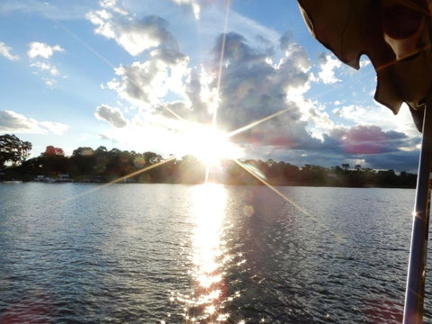 Eildon Parkview Motor Inn Room 8 - Australian Directory 1