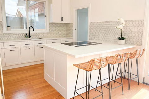 Elegant House Near Health Hub - Australian Directory 1