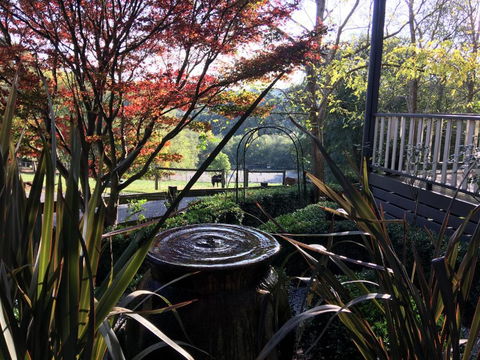 Emerald Ridge - Australian Directory 4